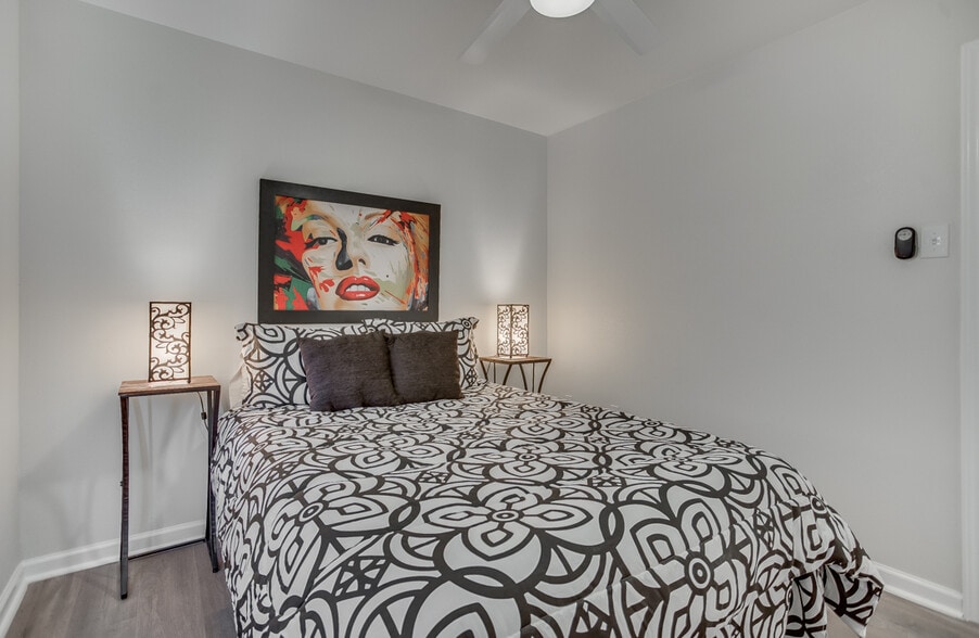More Photos Of 4927 San Jacinto St, Dallas Apartments For Sale