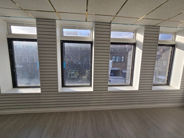 More Photos Of 3753 82nd St, Jackson Heights Storefront Retail Office For Lease