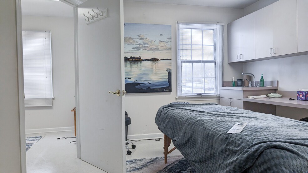 More Photos Of 11 Woodland Rd, Madison Medical For Sale