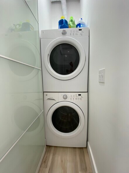 More Photos Of 13662 Red Arrow Hwy, Harbert Hotel For Sale