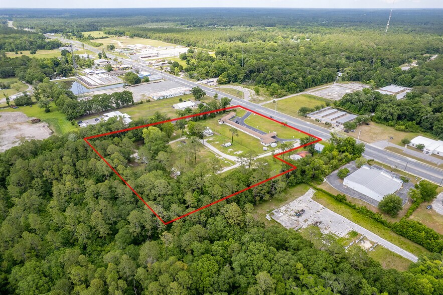 More Photos Of 1757 N Temple Ave, Starke Hotel For Sale