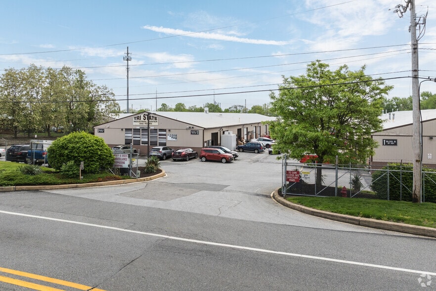 More Photos Of 950 Ridge Rd, Claymont Unknown For Lease