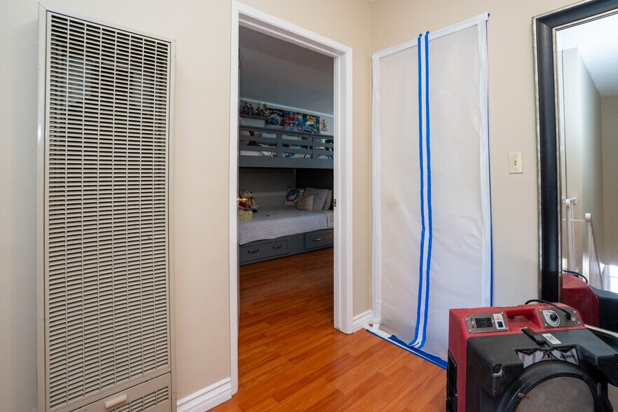 More Photos Of 1434 Berkeley St, Santa Monica Apartments For Sale