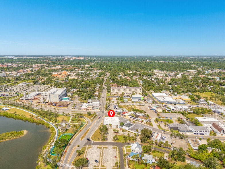 More Photos Of 118 Fairview Ave, Daytona Beach Freestanding For Sale