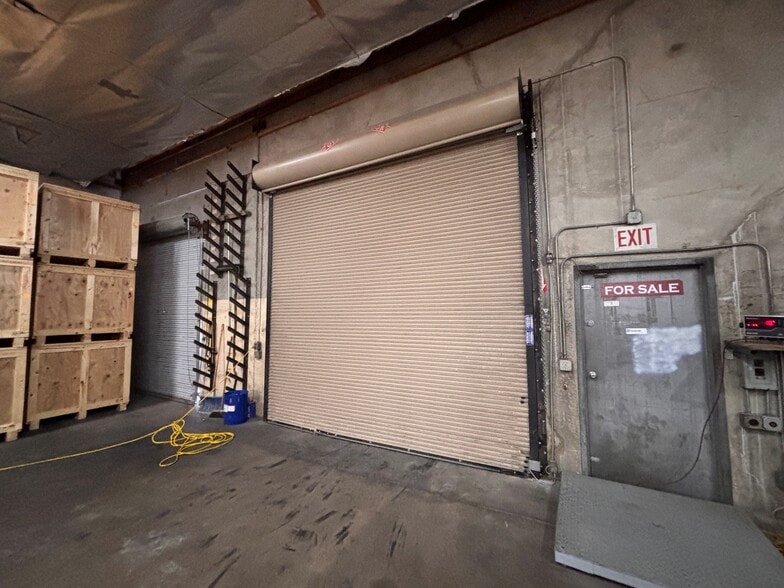 More Photos Of 811 E 47th St, Tucson Research And Development For Sale