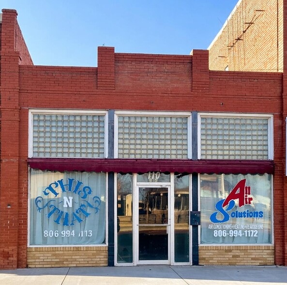 Primary Photo Of 110 S Maxwell Ave, Tulia Storefront For Sale