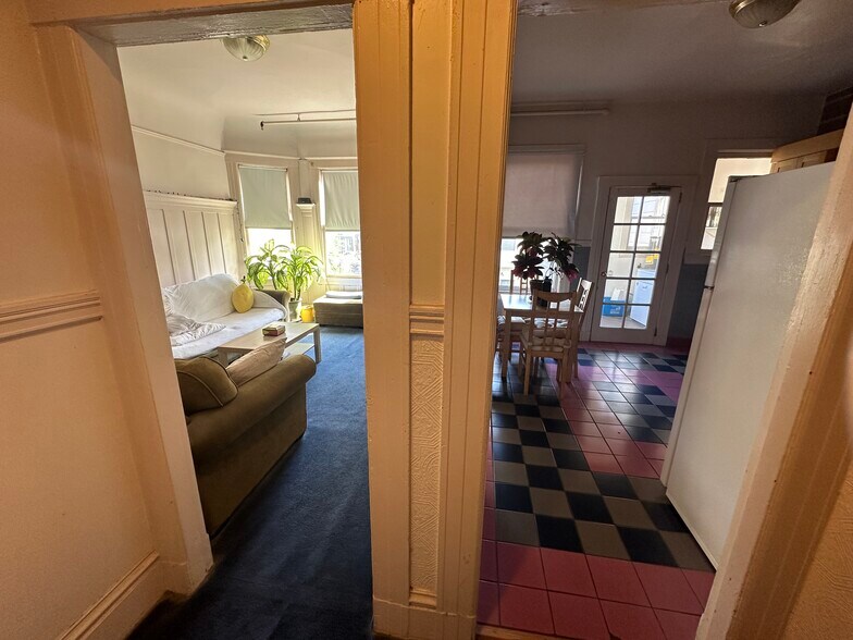 More Photos Of 24-28 Rausch St, San Francisco Apartments For Sale