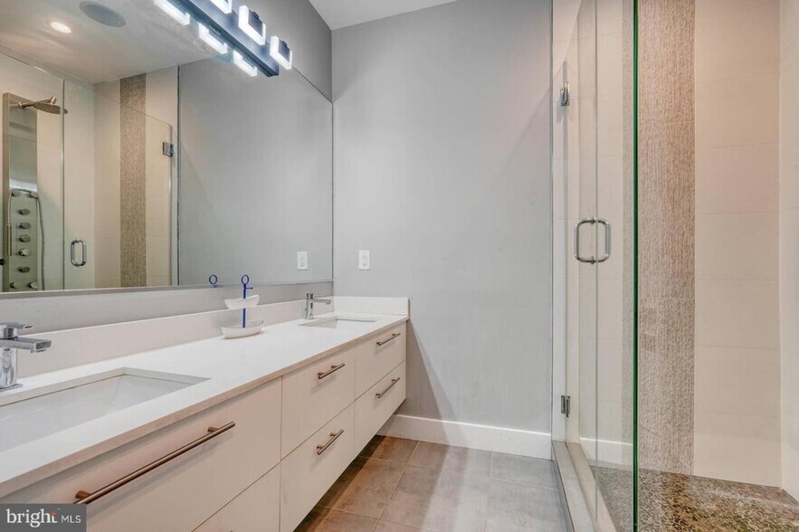 More Photos Of 1461 Chapin St NW, Washington Apartments For Sale