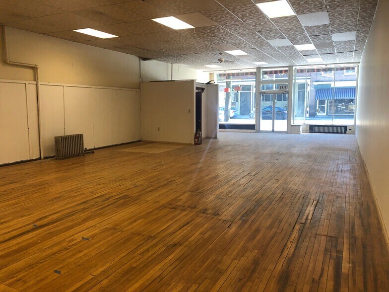 More Photos Of 64-68 Main St, Windsor Storefront For Sale