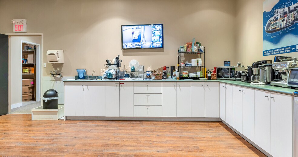 More Photos Of 11771 Horseshoe Way, Richmond Warehouse For Sale
