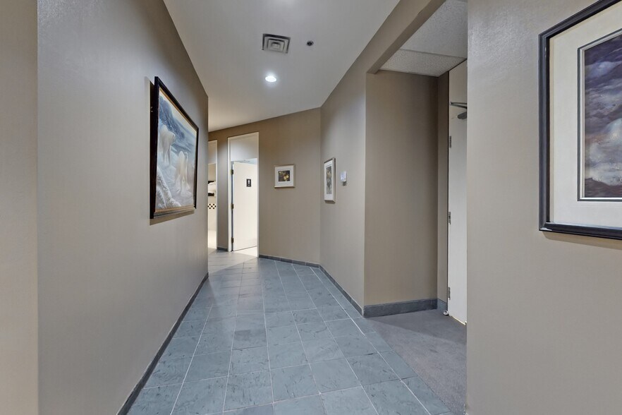 More Photos Of 45 Mcintosh Dr, Markham Office For Sale
