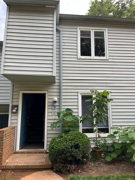 More Photos Of 1931 Mereview Ct, Charlotte Apartments For Sale