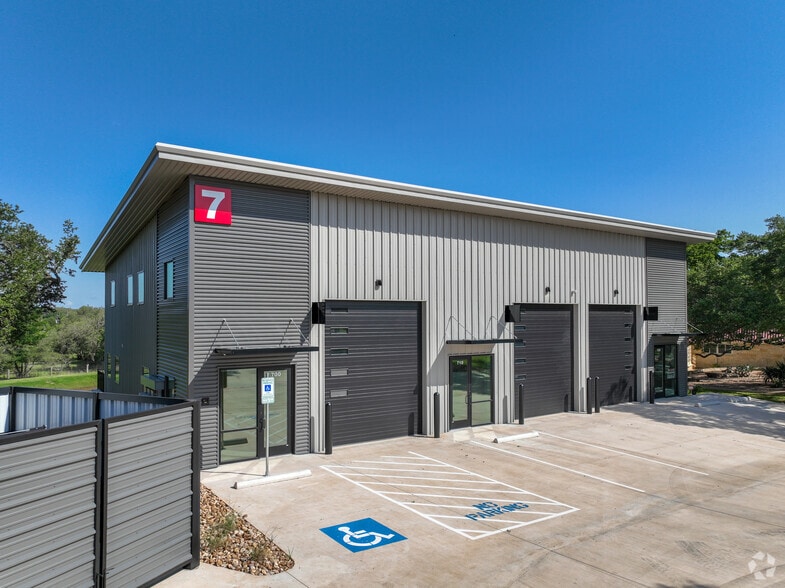 More Photos Of 113 Cantera, Georgetown Light Distribution For Sale