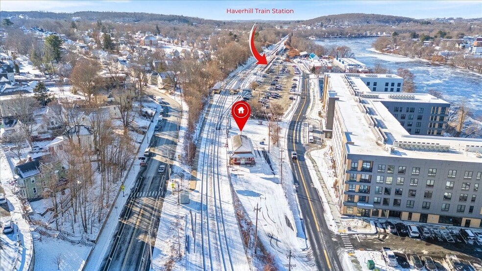 More Photos Of 30 Railroad Ave, Haverhill Restaurant For Sale