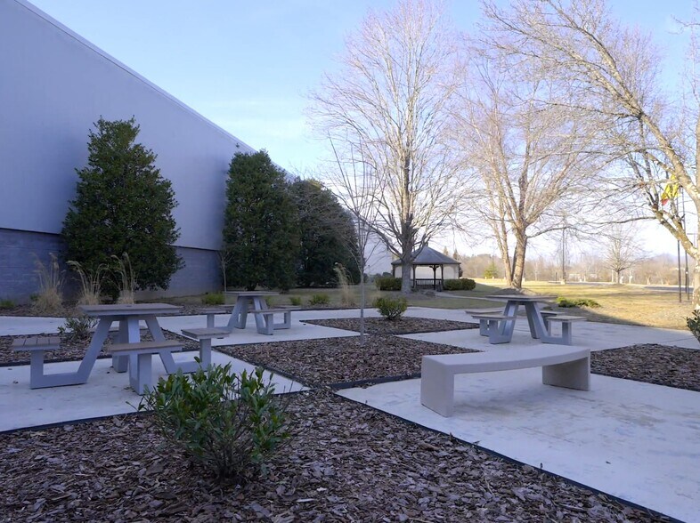 More Photos Of 1 Quality Way, Fletcher Warehouse For Lease