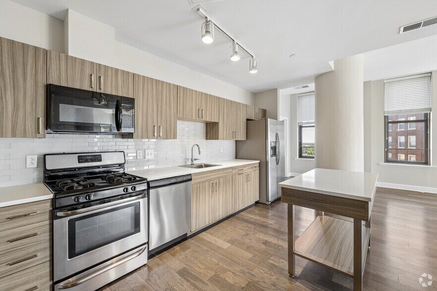 More Photos Of 272 E Main St, Rochester Apartments For Sale