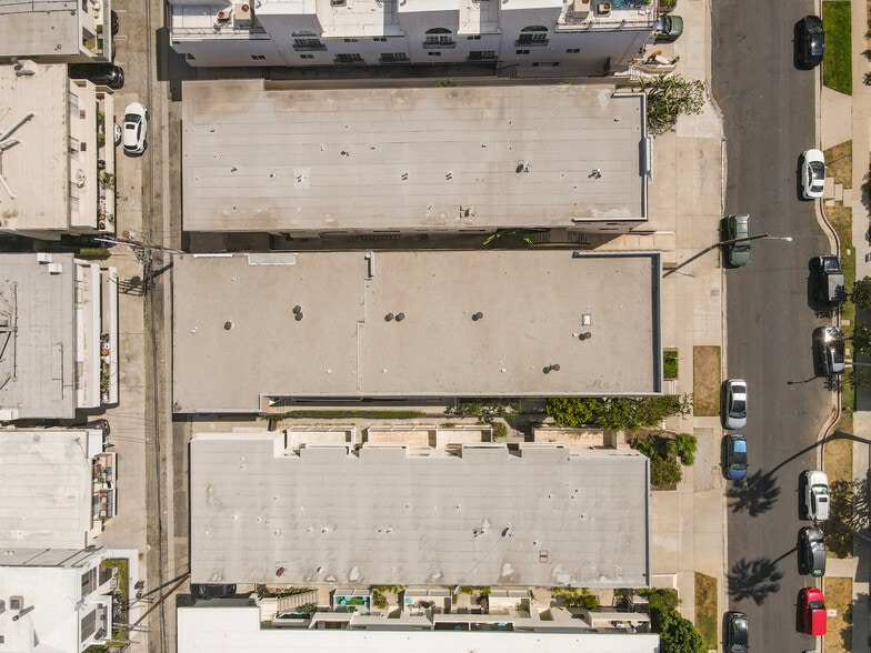 More Photos Of 11733 Mayfield Ave, Los Angeles Apartments For Sale