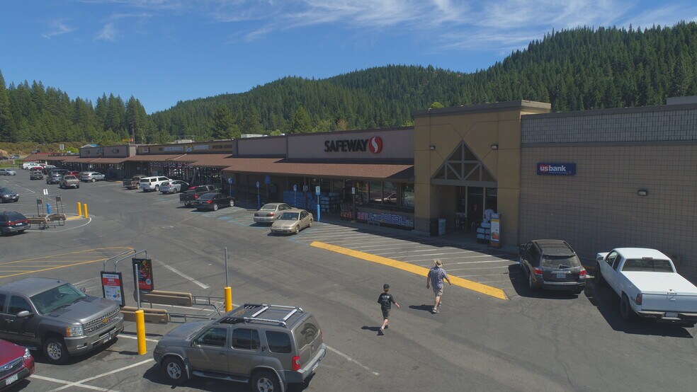 More Photos Of 20-90 E Main St, Quincy Freestanding For Lease