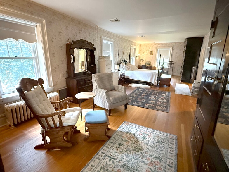 More Photos Of 26 2nd St, Highspire Specialty For Sale