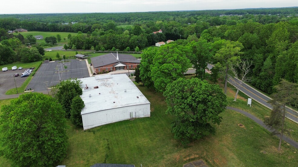 More Photos Of 4260 Sigler Rd, Warrenton Light Manufacturing For Sale