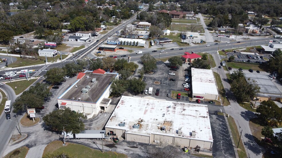 More Photos Of 5810-5840 SE Abshier Blvd, Belleview Storefront For Sale