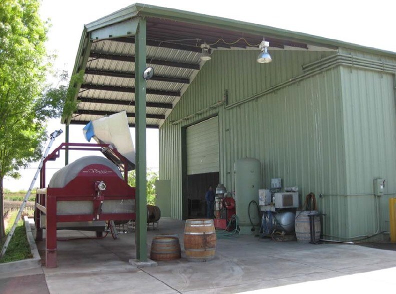 More Photos Of 15511 Isleton Rd, Isleton Winery Vineyard For Lease
