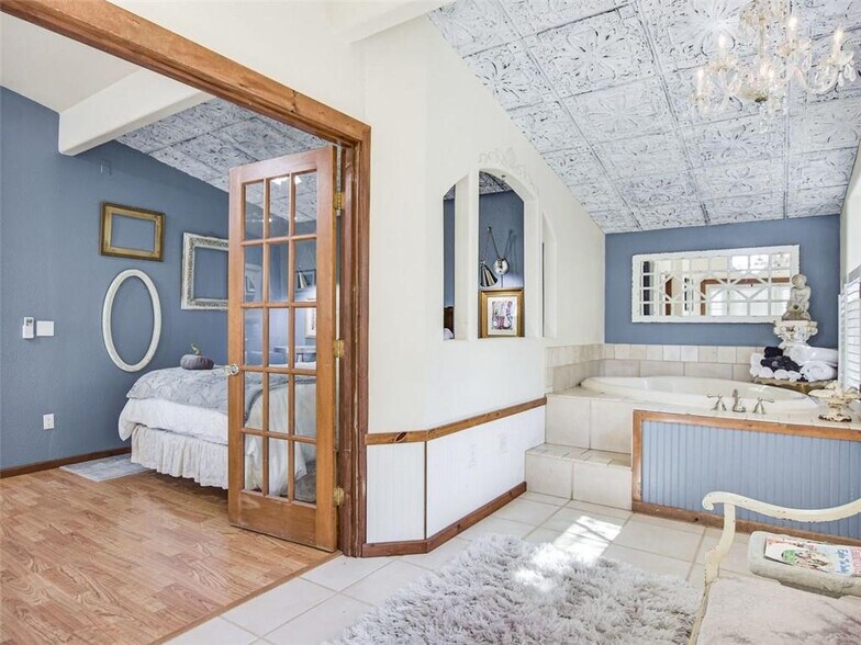 More Photos Of 251 Circle Dr, Wimberley Hospitality For Sale