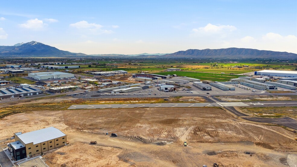 More Photos Of 2050 N 300 W, Spanish Fork Airplane Hangar For Sale