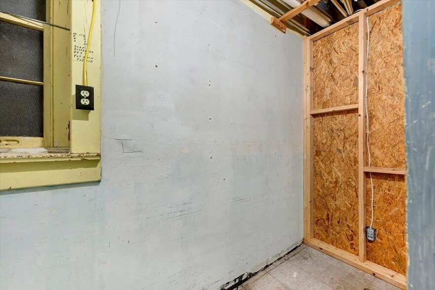 More Photos Of 2024 Gwynn Oak Ave, Baltimore Religious Facility For Sale