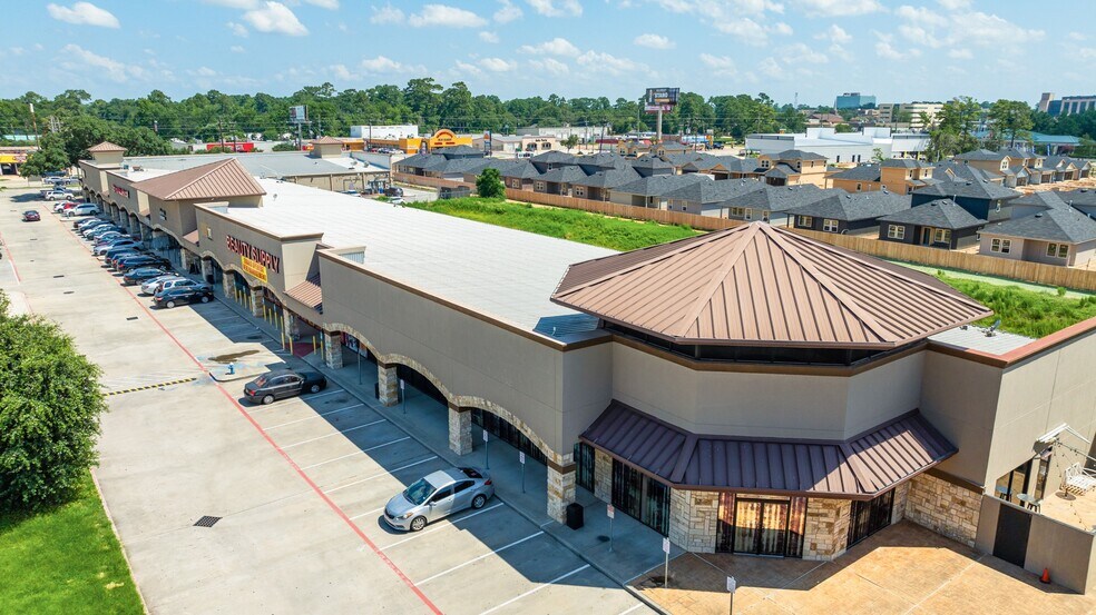 More Photos Of 1319 Cypress Creek Parkway, Houston Storefront For Lease