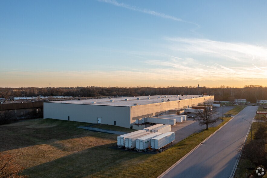 More Photos Of 8801 Citation Rd, Essex Industrial For Sale