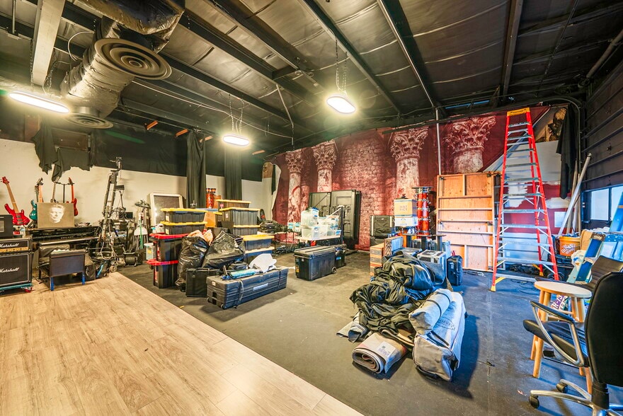 More Photos Of 1595 Route 112, Port Jefferson Station Warehouse For Lease