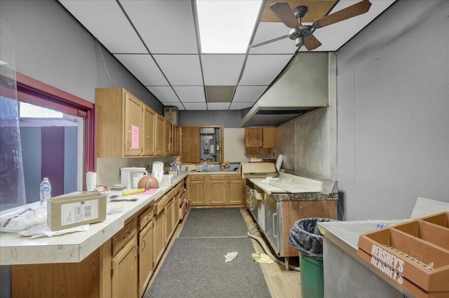 More Photos Of 301 Heffner St, Minersville Specialty For Sale