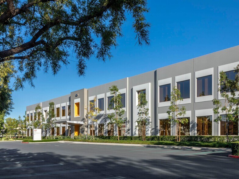 More Photos Of 200 Commerce Dr, Irvine Unknown For Lease