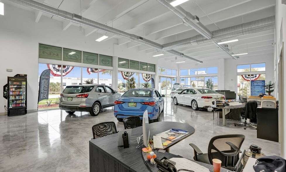 More Photos Of 8470 NW 58th St, Doral Auto Dealership For Sale