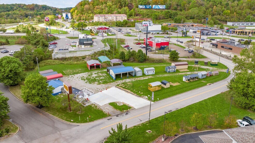 More Photos Of 2309 Southgate, Cambridge Land For Sale