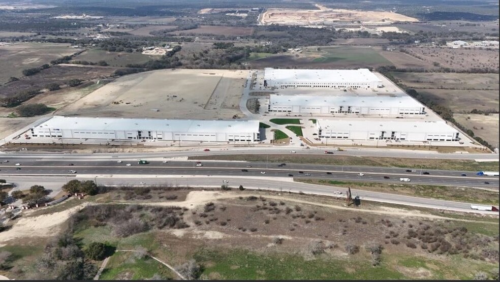 More Photos Of 22867 IH-35, Schertz Industrial For Lease