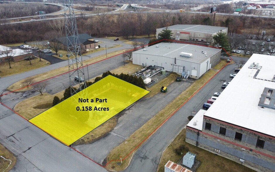 Primary Photo Of 3 Enterprise Dr, Albany Light Distribution For Sale