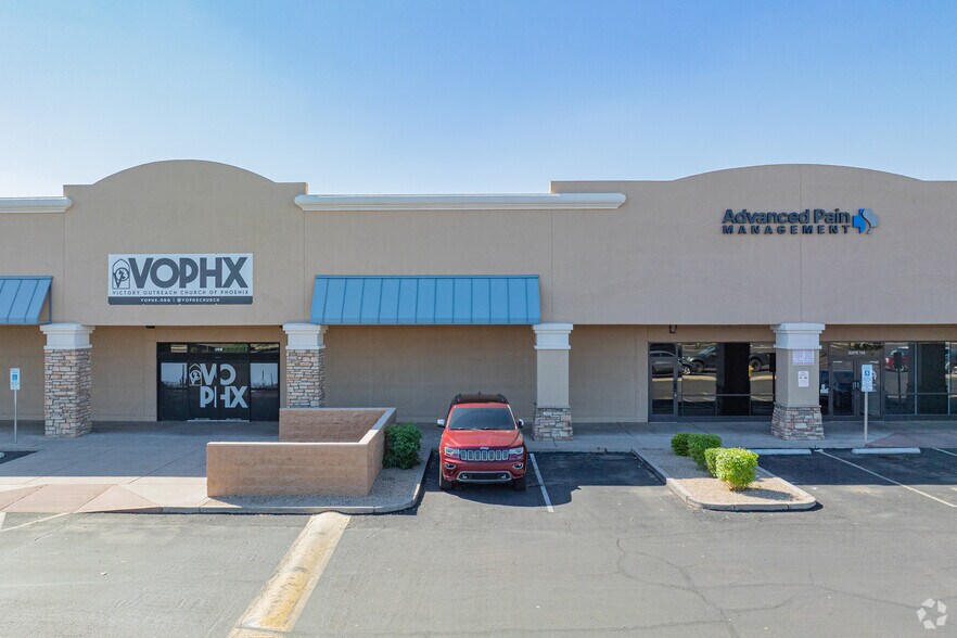 More Photos Of 9620 N Metro Pky W, Phoenix General Retail For Sale