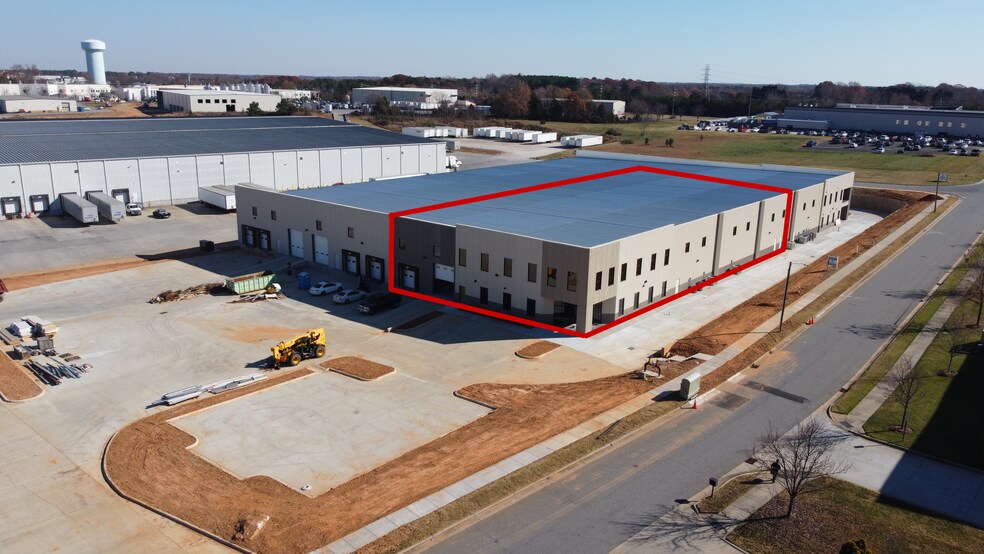 Primary Photo Of 168 Thunder Rd, Mooresville Light Manufacturing For Lease