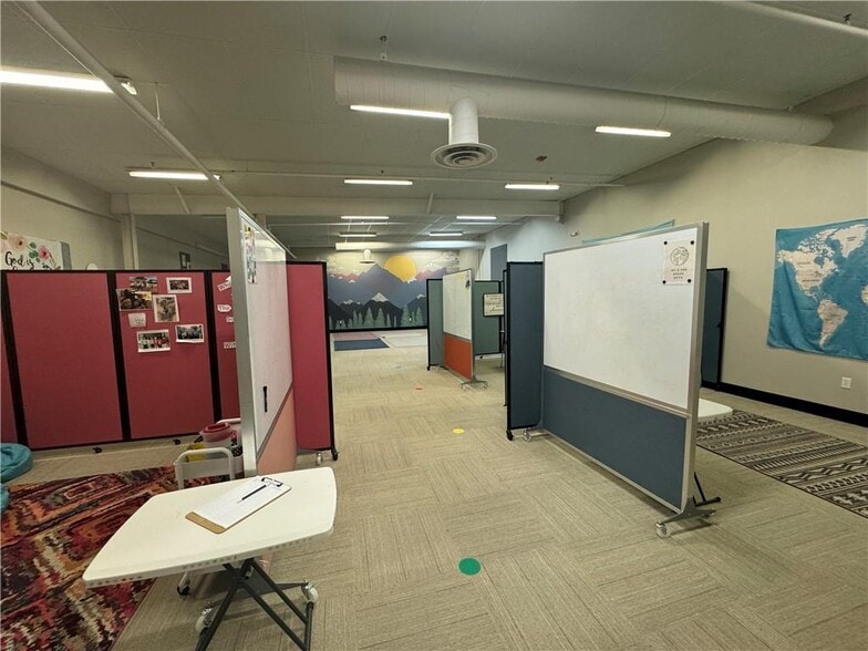 More Photos Of 1705 S Walton Blvd, Bentonville Office For Sale