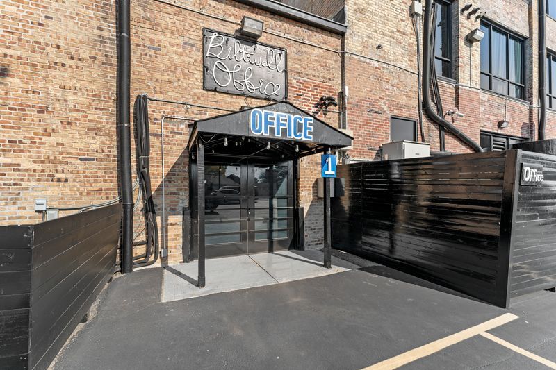 More Photos Of 950 S White River Parkway West Dr, Indianapolis Lodge Meeting Hall For Lease