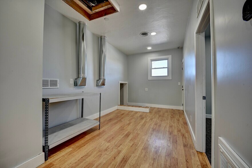 More Photos Of 7500 OH-515, Millersburg Flex For Lease