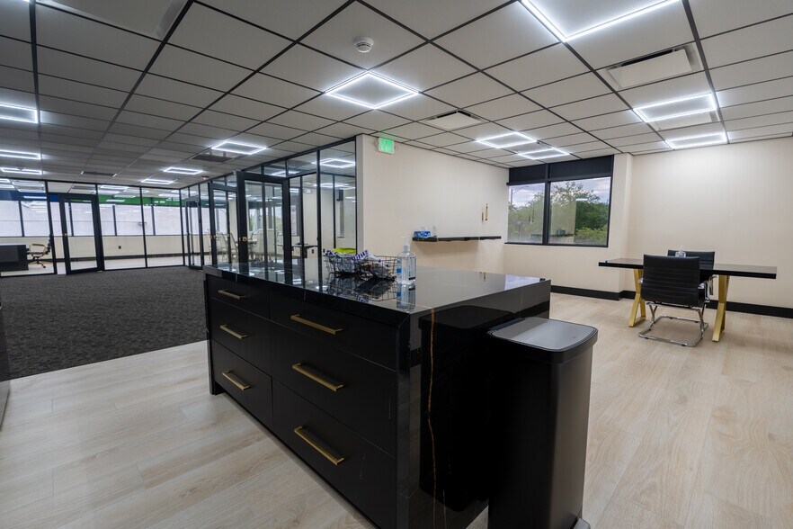 More Photos Of 1704-1726 N University Dr, Coral Springs Medical For Sale