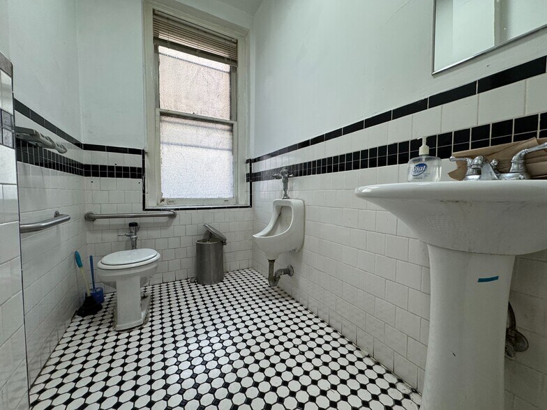 More Photos Of 4260 Broadway, New York Apartments For Lease