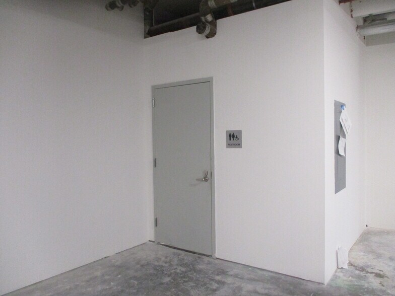 More Photos Of 449 Chester St, Brooklyn Apartments For Lease