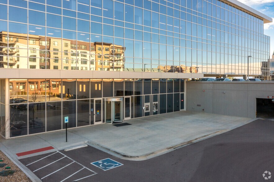 More Photos Of 4949 Niagara St, Englewood Office For Lease