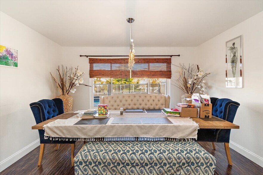 More Photos Of 12036 Darby Ave, Porter Ranch Specialty For Sale