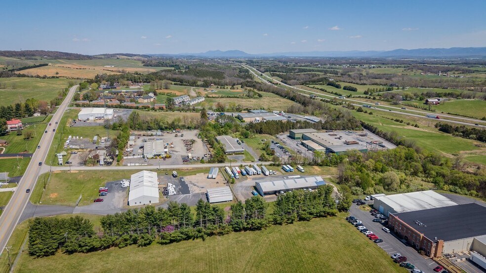 More Photos Of 52 Mid Valley Ln, Verona Warehouse For Sale