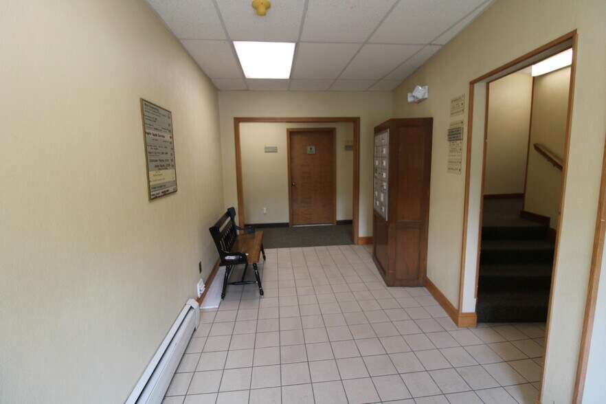 More Photos Of 1200 Converse St, Longmeadow Office For Lease